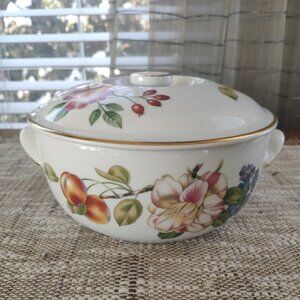 Royal Worcester Pershore Tureen VTG Lidded Porcelain Casserole, England 8"